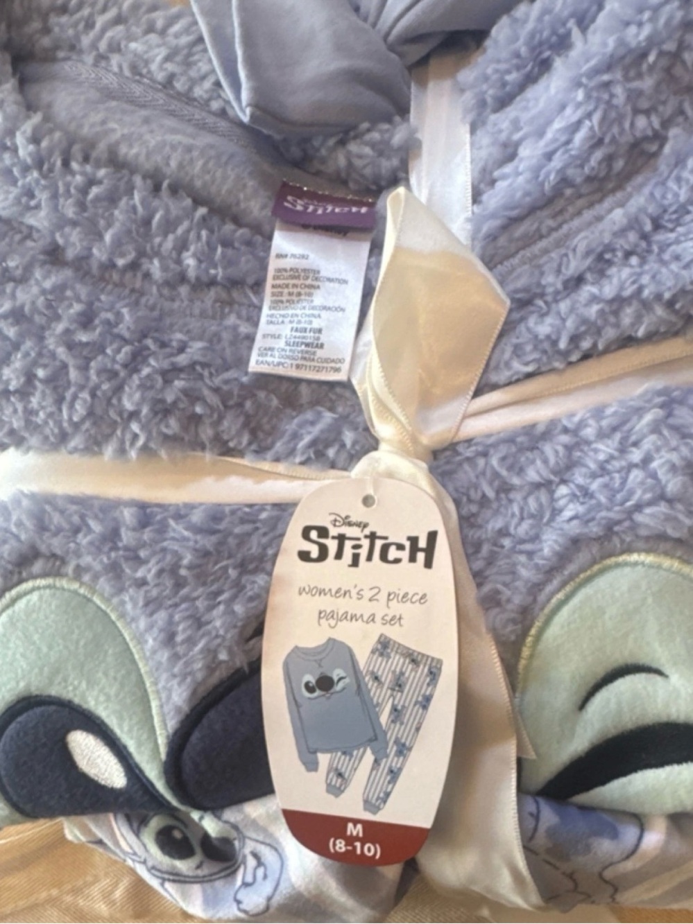 Disney Stitch Women's 2-Piece Pajama Set in Light Purple and Cream - Picture 1 of 3